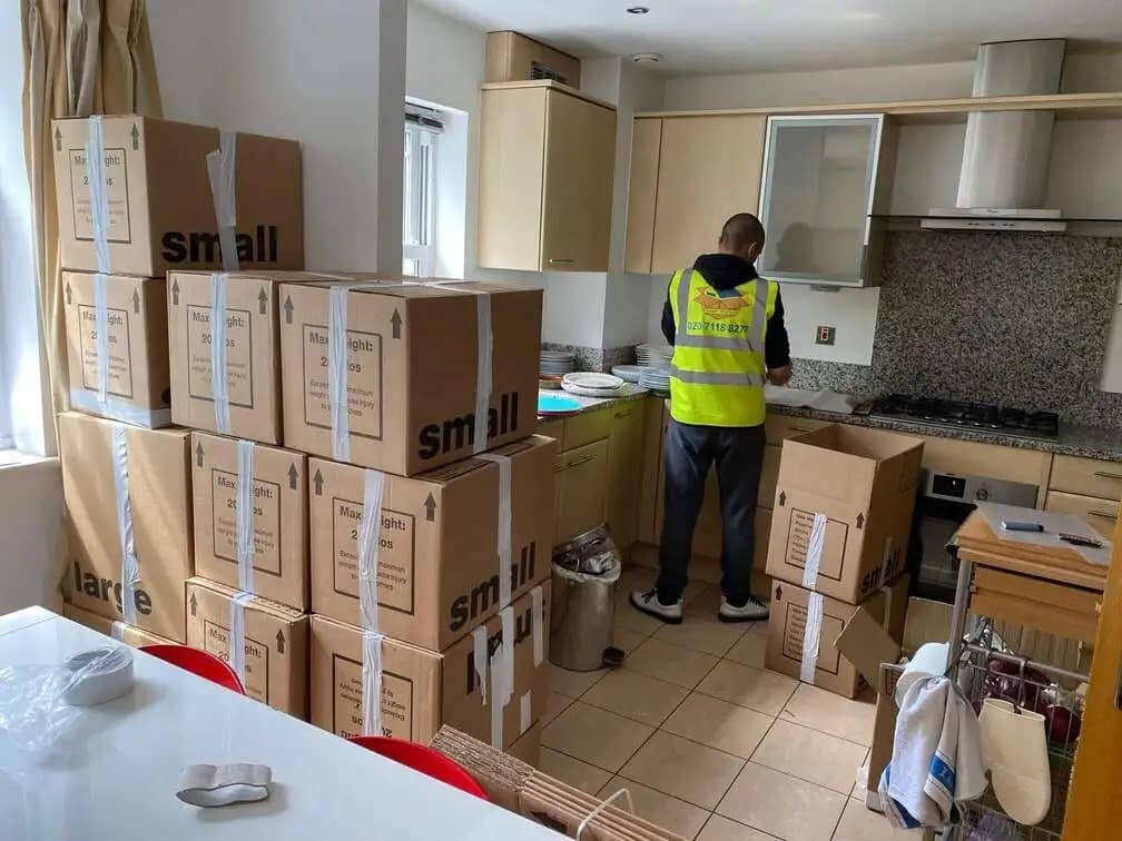 Pioneers in Long-Distance Excellence